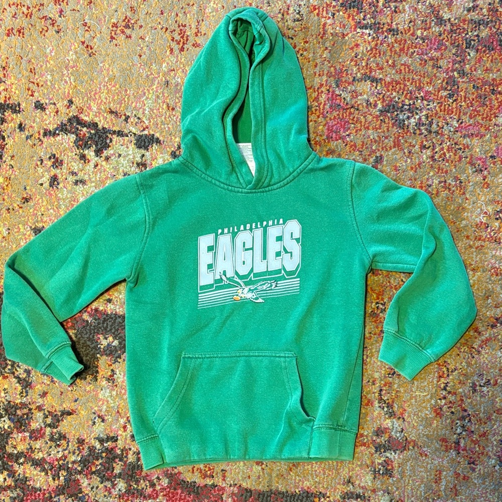 Philadelphia eagles children’s hoodie size large 
3-4T I’d say